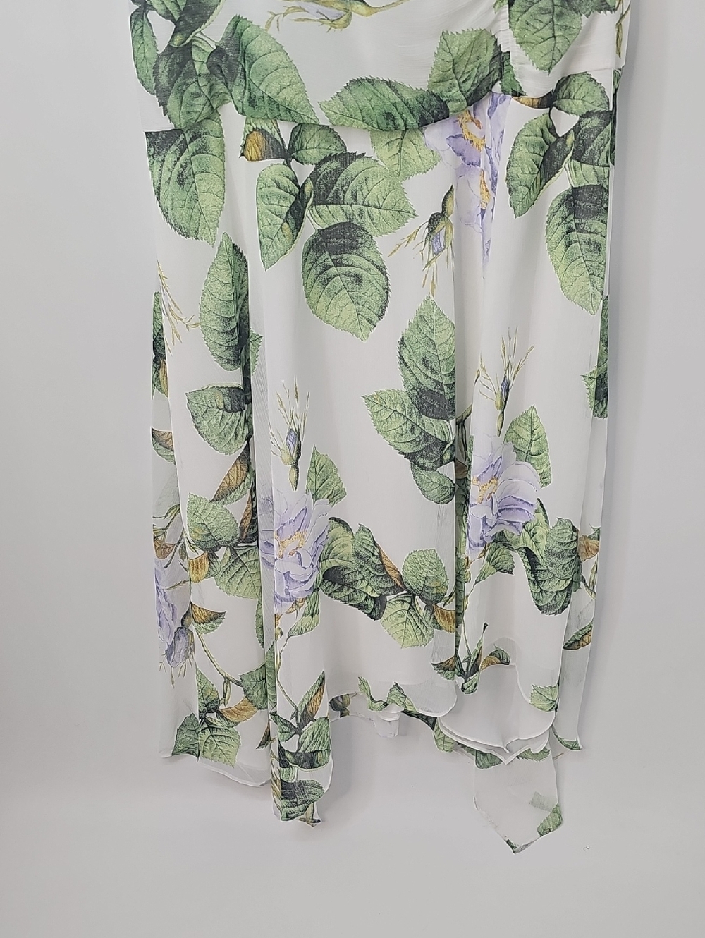 WHBM Elegant White Floral Flowy Rusched Asymmetric Sleeveless Midi Sz:12 - Picture 10 of 16